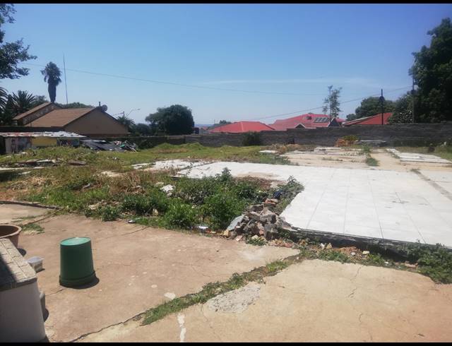 1,723M² VACANT LAND FOR SALE IN KEW